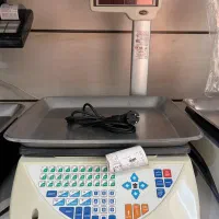 ترازو برچسب زن با دقت ۱ گرم