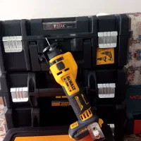 فرز برش کناف دیوالت مدل DCS555B