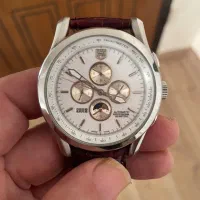 ساعت برند سوئیسی تگ هاور مدل ماه و ستاره