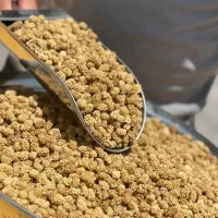 توت خشک و عناب