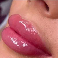 خانه تاتووآرایش دائم با۱۴ سال سابقه
