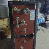 فروش‌گاو‌صندق‌‌
