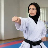 ثبت نام کلاس کاراته بانوان از مبتدی تا پیشرفته