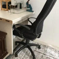 میز کار و صندلی چرخدار
