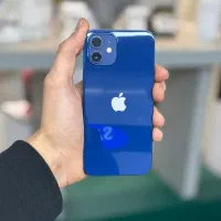 آیفون ۱۲ (ZAA)