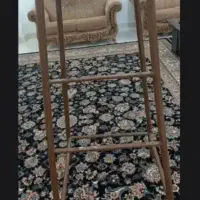 چهار پایه فلزی