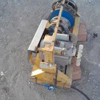 بالابر ساختمانی به همراه وسایل ساختمان|مصالح و تجهیزات ساختمان|سرعین, |دیوار