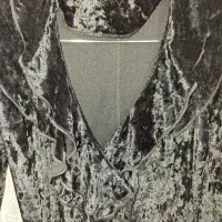 دوعدد مانتو مخمل و جنس مازاراتی|لباس|قم, شهر قائم|دیوار