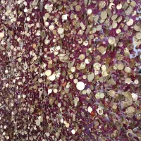 پارچه زرشکی پولکی