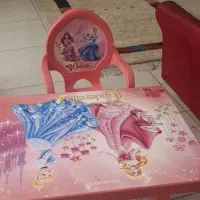 میز تاشو کودک با صندلی در حد نو