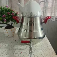 کتری و قوری سالم و تمیز نونو تمیز وشفاف|قوری، کتری، قهوه‌ساز دستی|بروجرد, |دیوار