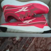 کفش ورزشی سایز ۳۷