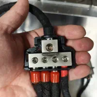 تقسیم دنتکس و فیوز ۱۵۰ آمپر کارینا اصلی