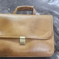 کیف تمام چرم گاوی