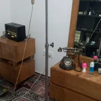 چراغ ایستاده چرخ دار بدنه استیل|لامپ و چراغ|کرج, کوی زنبق|دیوار