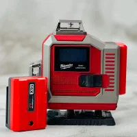 تراز لیزری ۴ بعدی ۱۶ لاین نور سبز میلواکی|ابزارآلات|اصفهان, شاهد|دیوار