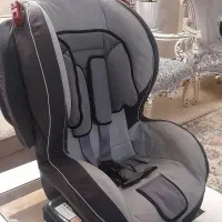 صندلی ماشین کودک درحد نو|تخت و صندلی بچه|هشتگرد, فاز ۲ مهستان|دیوار