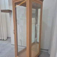 ویترین دکوری ظروف کریستال