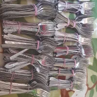 قاشق چنگال آلمانی وژاپنی۷۰۰عدد سنگین وسالم|ظروف سرو و پذیرایی|تهران, هاشمآباد|دیوار