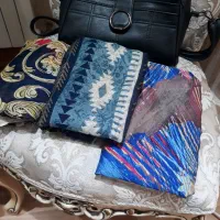 ۳ عدد شال وروسری همراه کیف