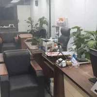 کمک انبار دار