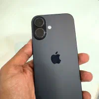 آیفون ۱۶ نرمال