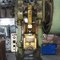 پرس ضربه ای ۴۰ تن روسی