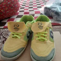 کفش ورزشی نو