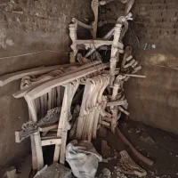 مبل نایس چوبی|مبلمان خانگی و میز عسلی|قم, قلعه صدری|دیوار