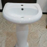 روشویی با پایه