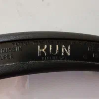 بلشتک ویولون KUN|ویولن|شیراز, گلدشت معالی‌آباد|دیوار