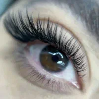 مژه|خدمات آرایشگری و زیبایی|ری, سرتخت|دیوار