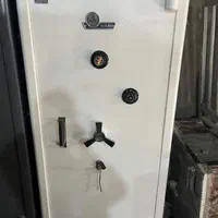 گاوصندوق مدل ۲۰۰۰ اس. کارکرده. فابریک|ابزارآلات|ارومیه, |دیوار