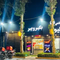 اشپز ماهر و نیمه ماهر