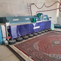 کارگر فرش شویی