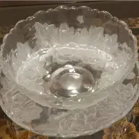 کاسه و بشقاب بزرگ