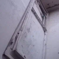 درب خیلی تمیز بدون زنگ زدی