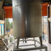 مخزن استیل ۵ تنی