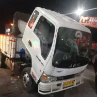 جک اراز|خودرو سنگین|رشت, لاکان|دیوار