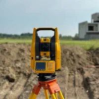 انجام کلیه خدمات نقشه کشی و نقشه برداری