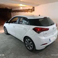 هیوندای i20 کمکار تک‌برگ