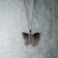 پروانه با سنگ عقیق منظره اصل با قیمت مناسب