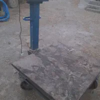 باسکول یک تنی سنگی و دیجیتال