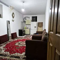 سوئیت دنج حصار گرمخان با حیاط بزرگ