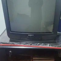 تلویزیون رنگی ۲۱ اینج سونی سالم‌سازی با میز TV نو