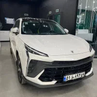 لاماری هیبرید 2025 سفید و مشکی و تیتانیوم