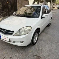 لیفان ۵۲۰i کمکار