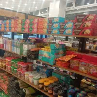 قفسه های فروشگاهی