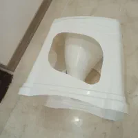 توالت فرنگی کاملآ سالم و تمیز درحد نو|لوازم سرویس بهداشتی|کرمان, |دیوار