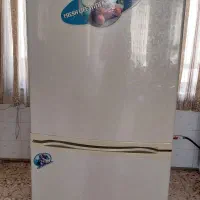 یخچال فریزر کاریز کاملا سالم در حد نو